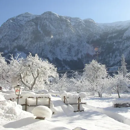 Dormio Hoellwirt בית הארחה